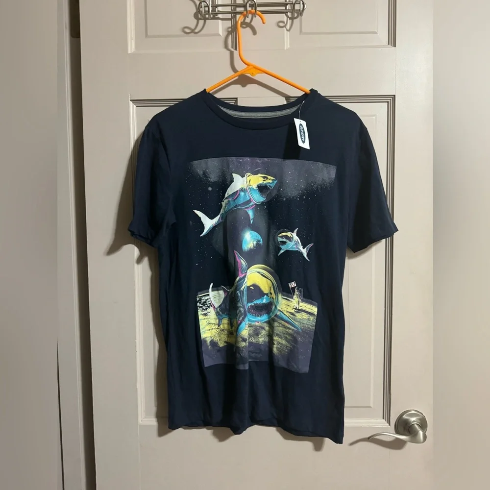 Kids Old Navy Boys Shark Shirt Size XXL NWT